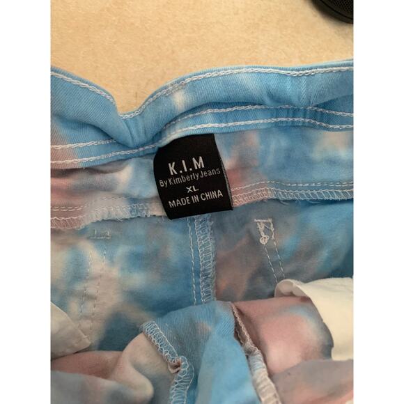 K.I.M by Kim tigers tyedye fringe denim shorts woman’s size medium/large - Picture 3 of 8